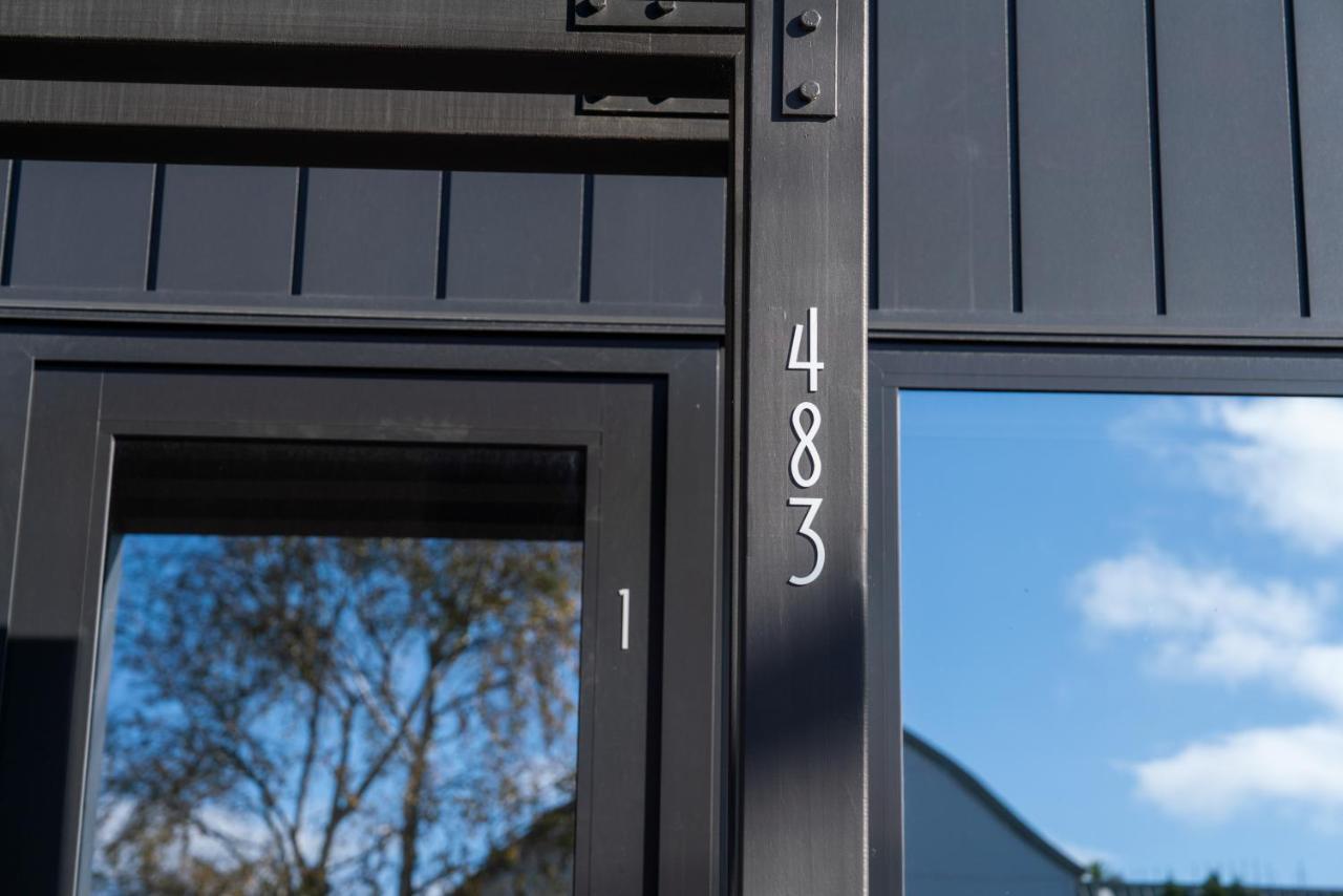 King Bed On Hagley Park Corner In The Cbd Apartamento Christchurch Exterior foto