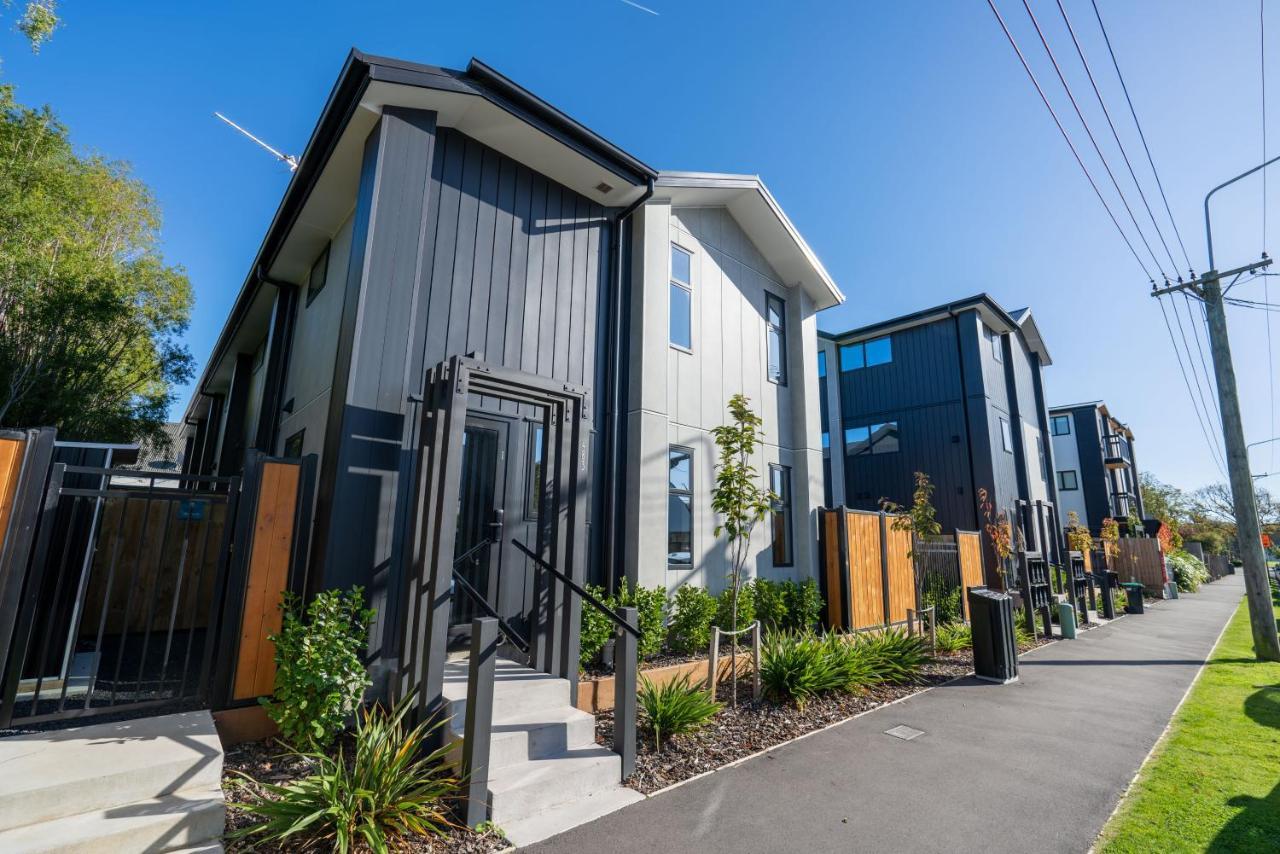 King Bed On Hagley Park Corner In The Cbd Apartamento Christchurch Exterior foto